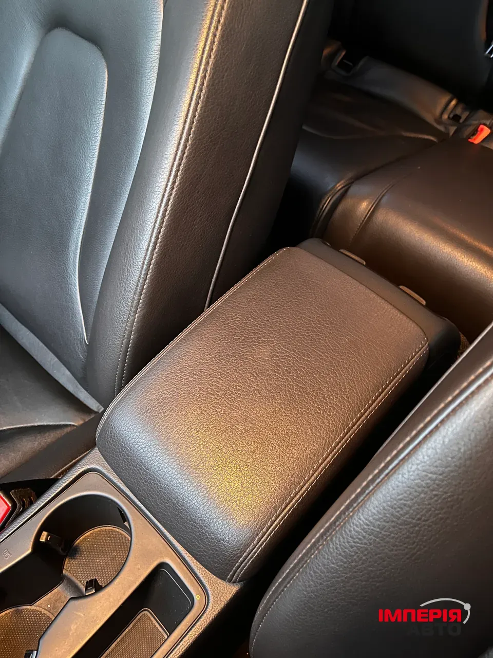 Audi A4 - фото 54