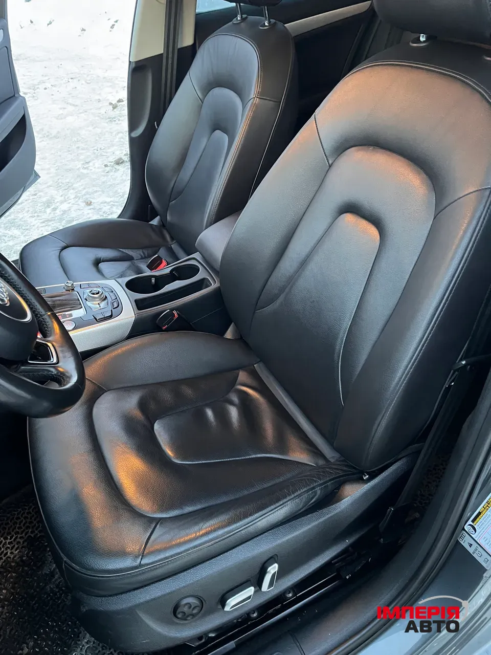 Audi A4 - фото 38