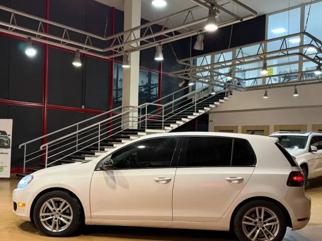 Volkswagen Golf - фото 5