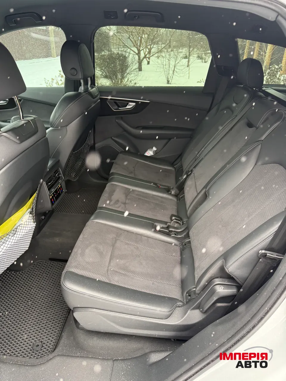 Audi Q7 - фото 20