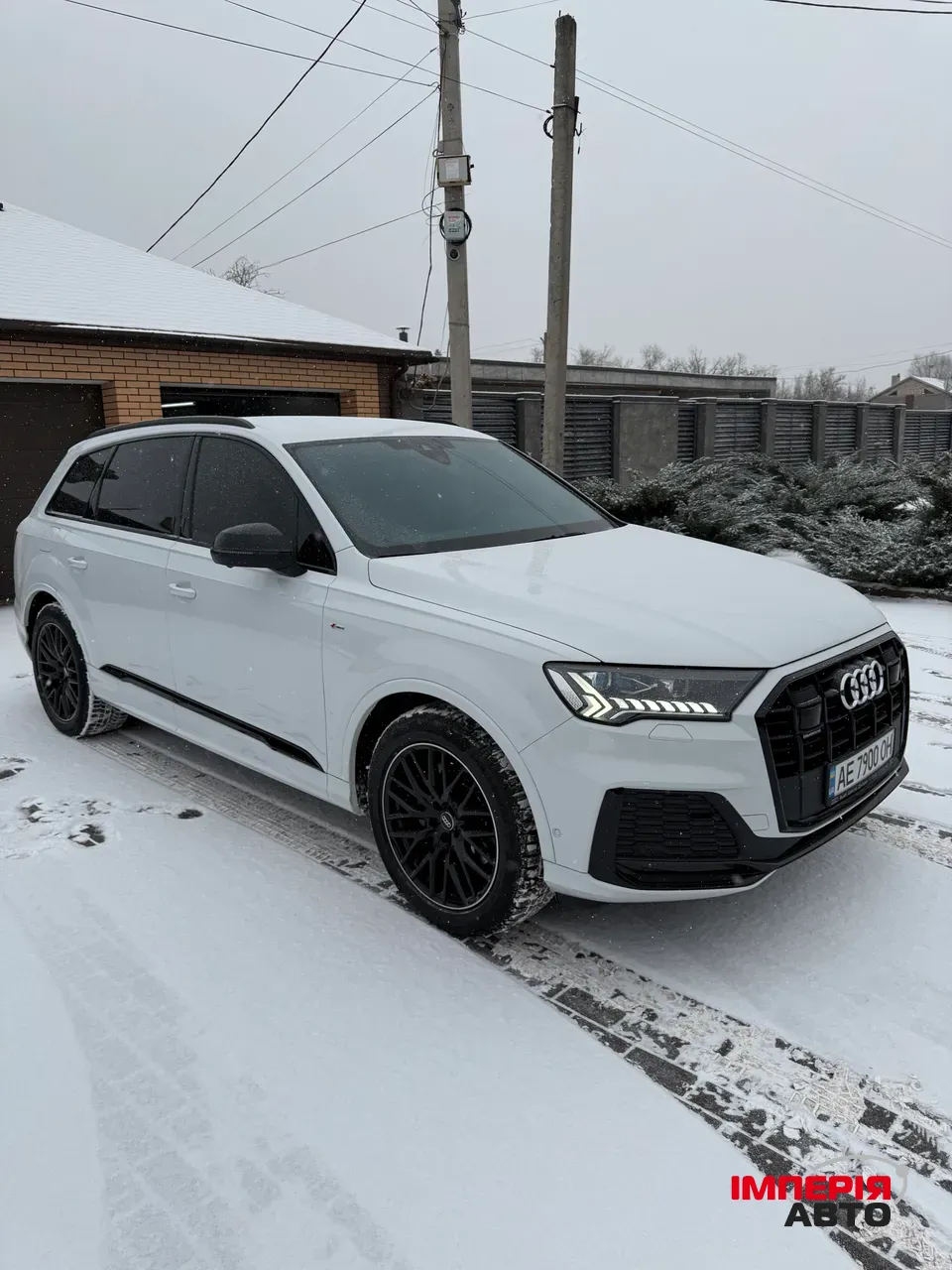 Audi Q7 - фото 26