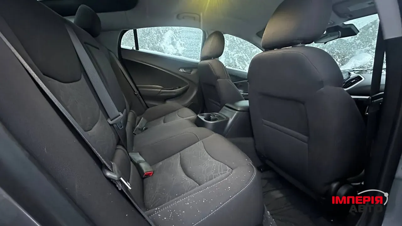 Chevrolet Volt - фото 3