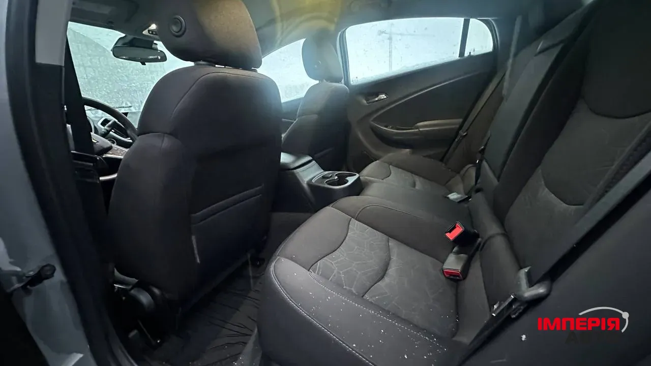 Chevrolet Volt - фото 7