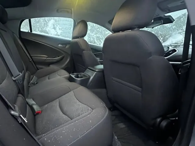 Chevrolet Volt - фото 3