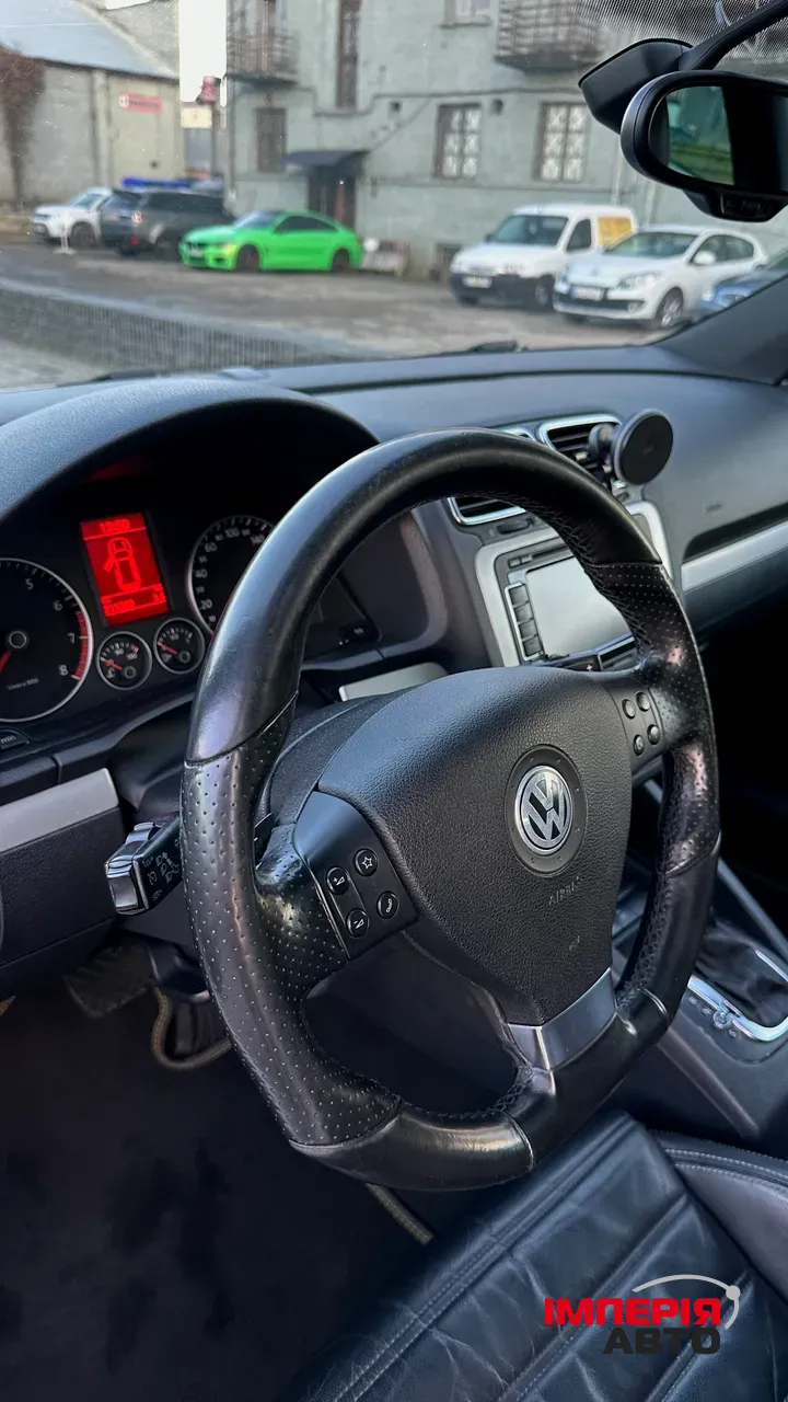 Volkswagen Scirocco - фото 8