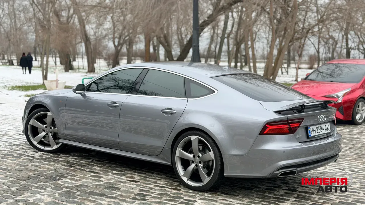 Audi A7 - фото 4