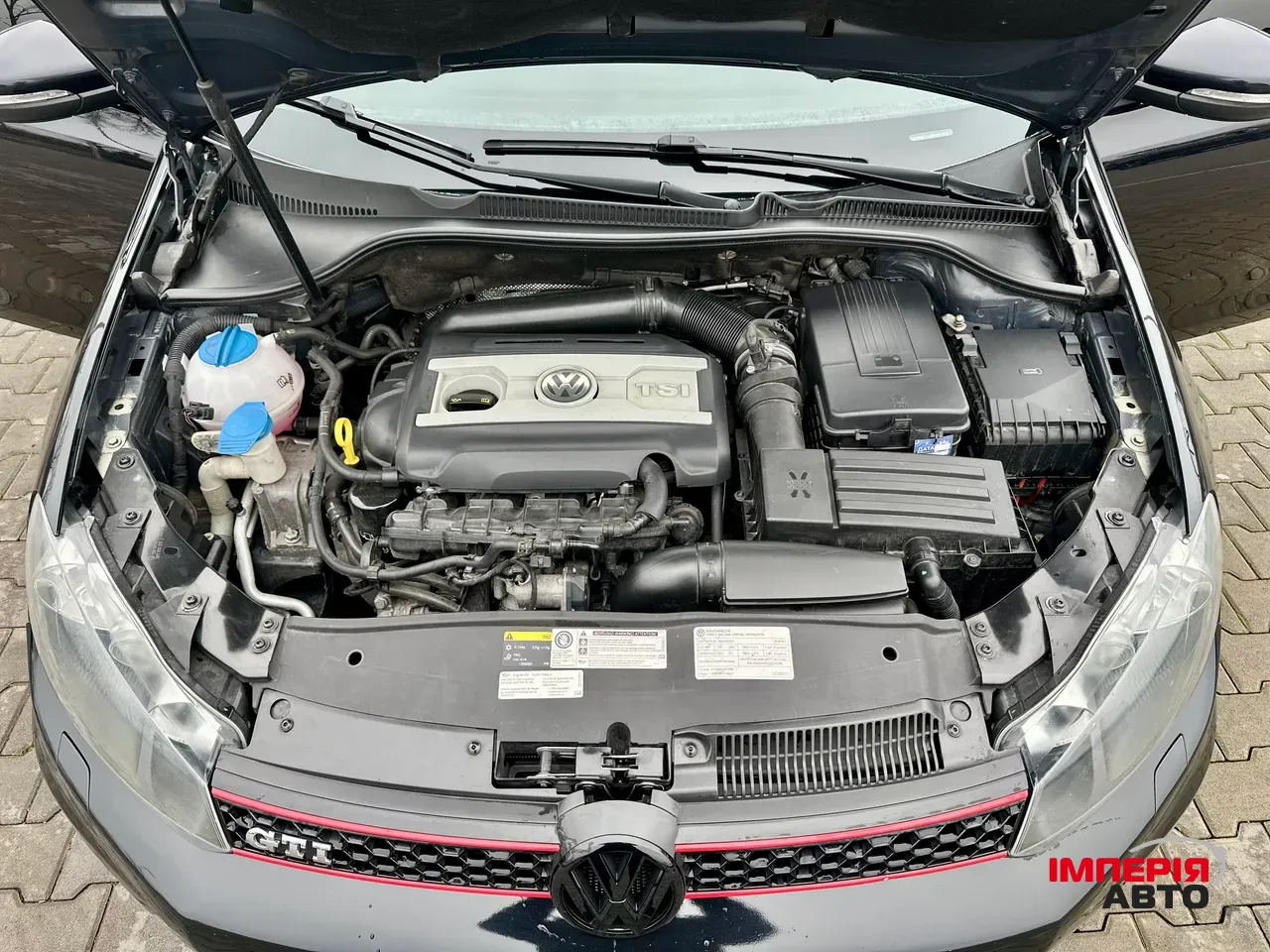 Volkswagen Golf GTI - фото 17