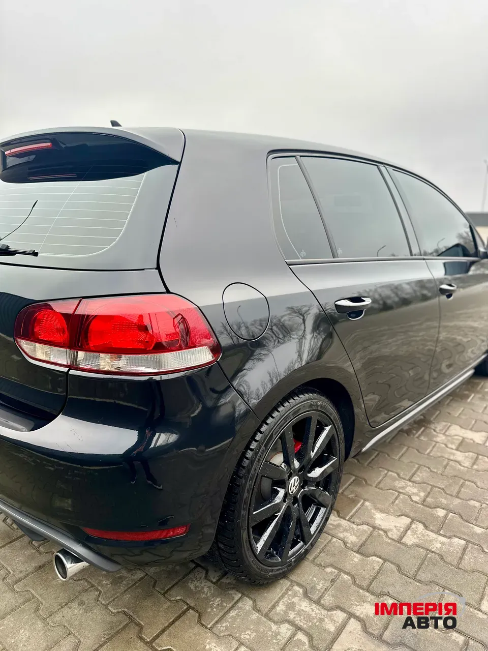 Volkswagen Golf GTI - фото 4