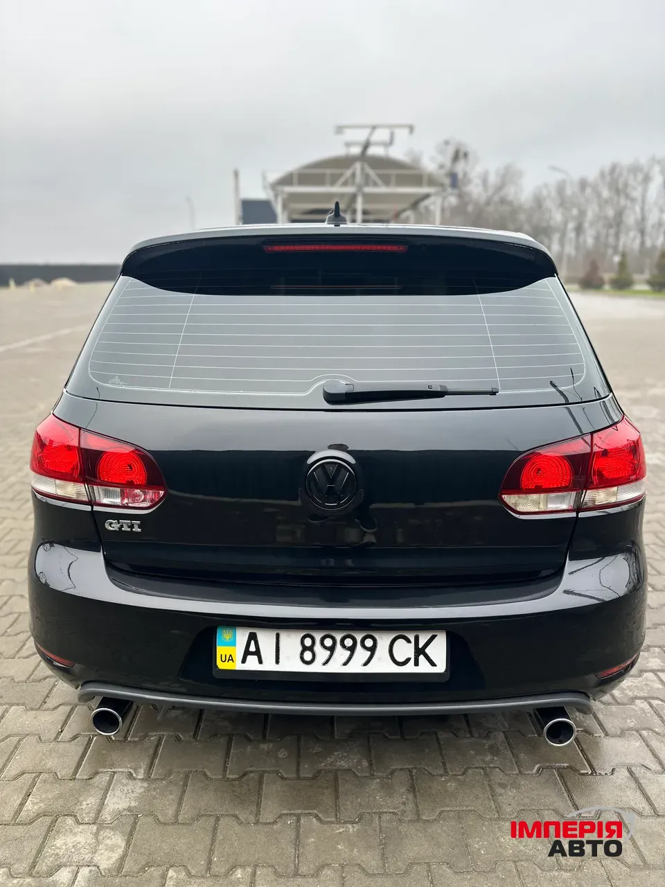 Volkswagen Golf GTI - фото 5