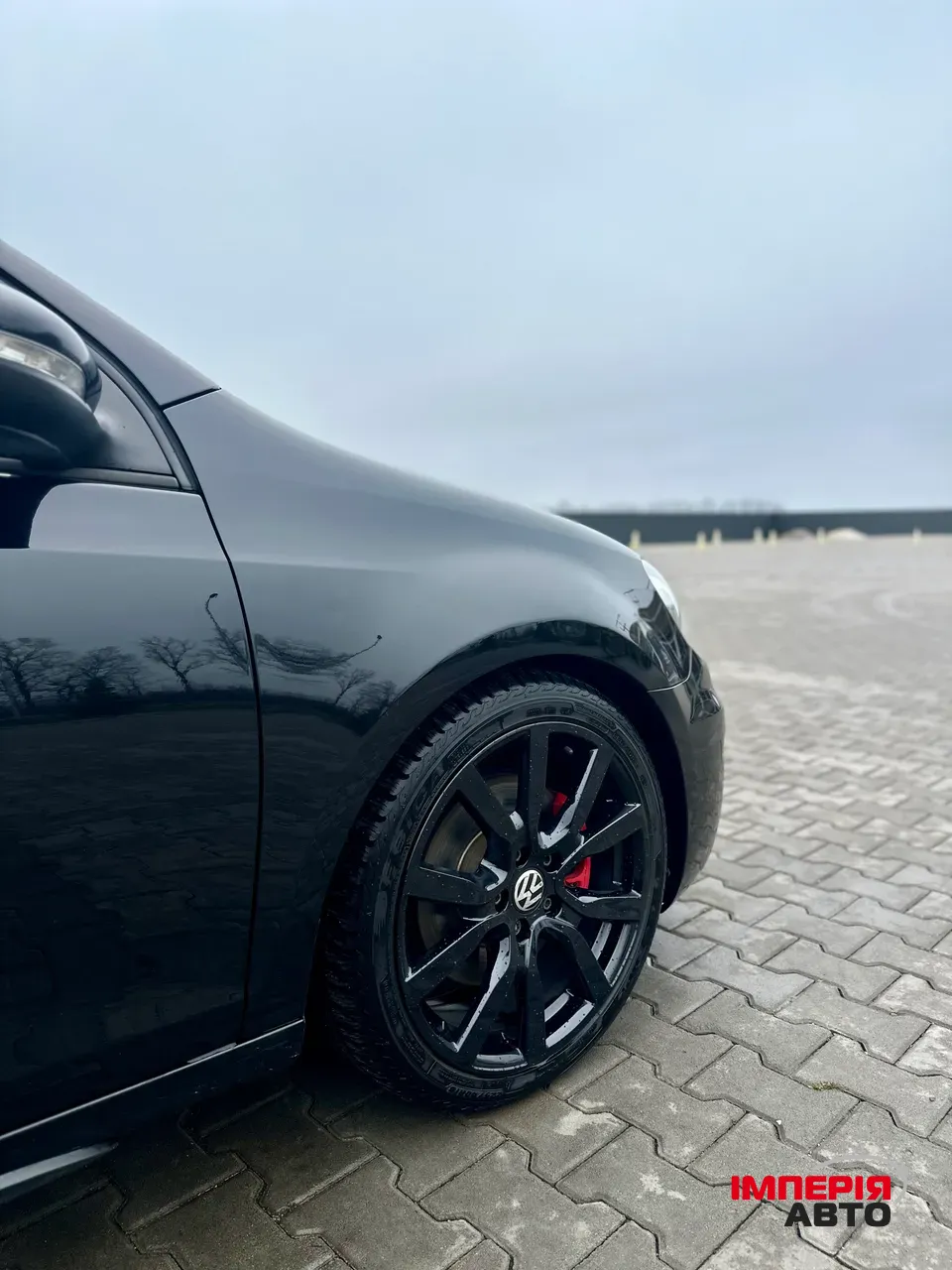 Volkswagen Golf GTI - фото 2