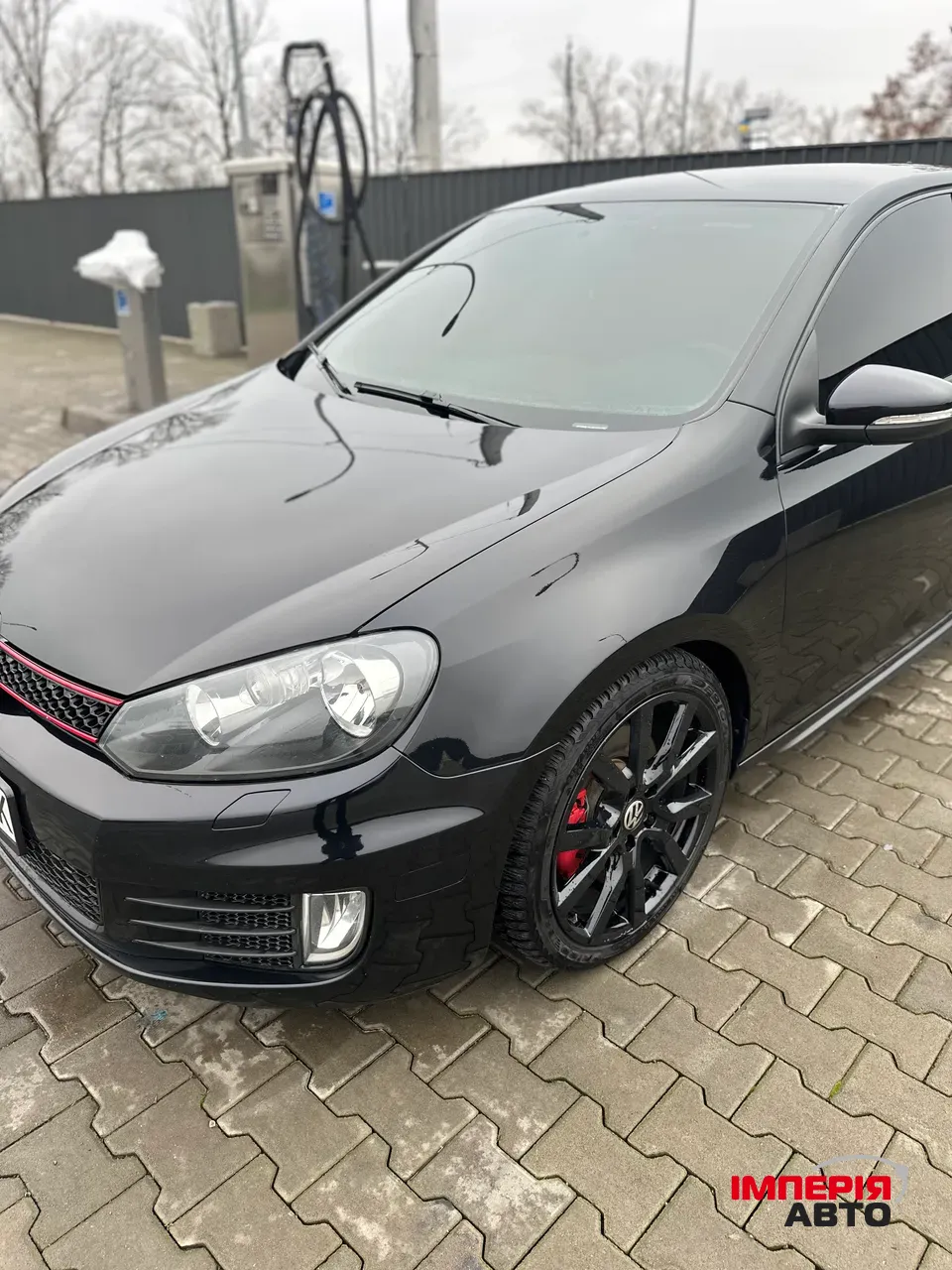 Volkswagen Golf GTI - фото 8