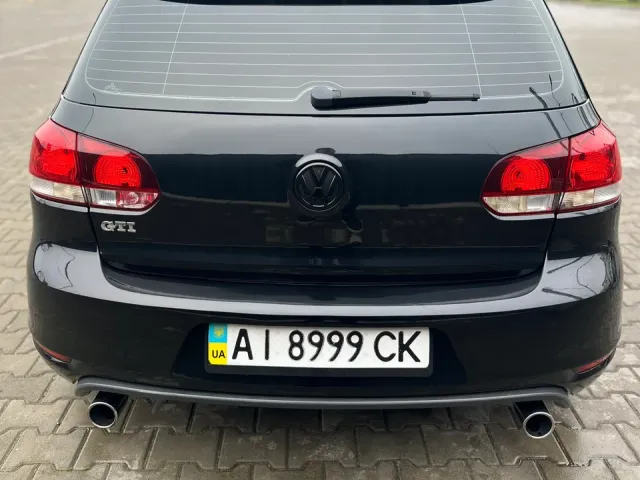Volkswagen Golf GTI - фото 5