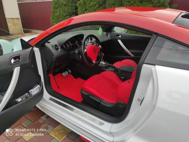 Peugeot RCZ - фото 1