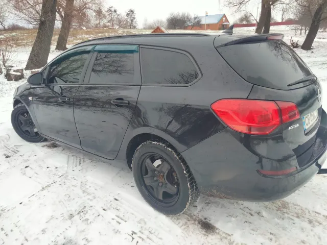Opel Astra - фото 2