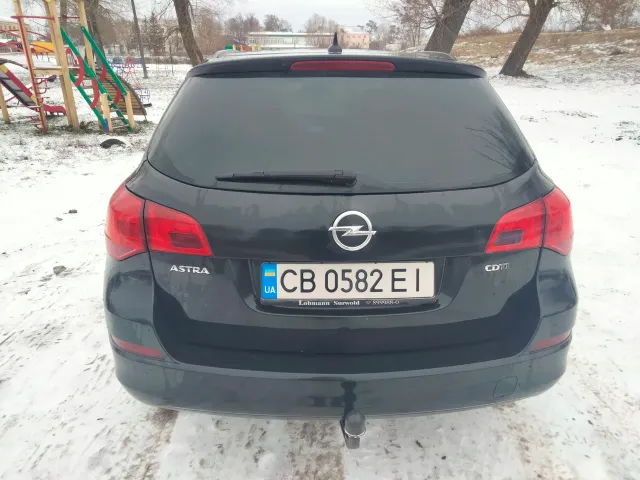 Opel Astra - фото 3