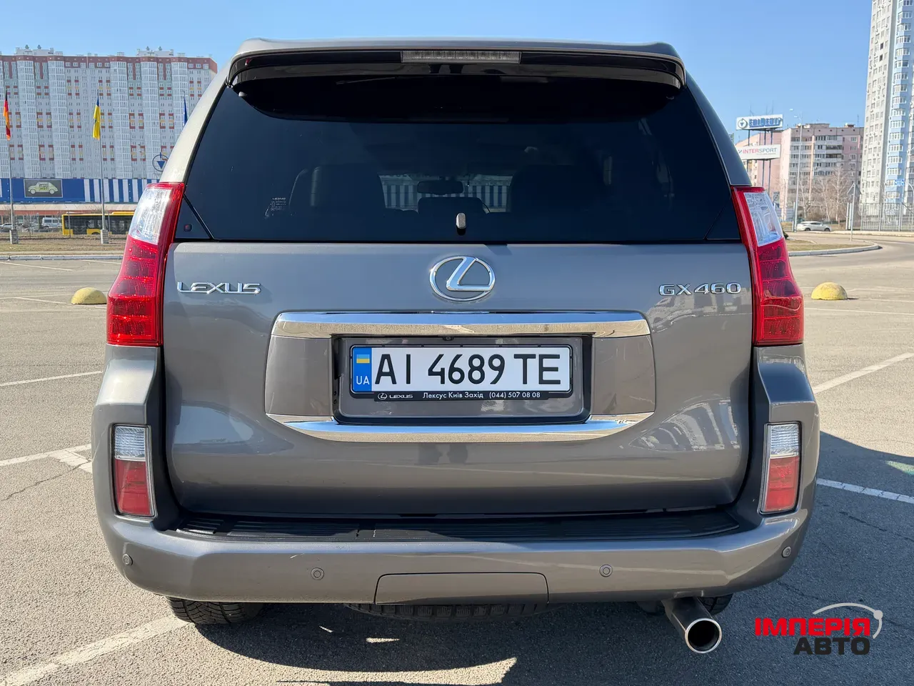 Lexus GX - фото 9