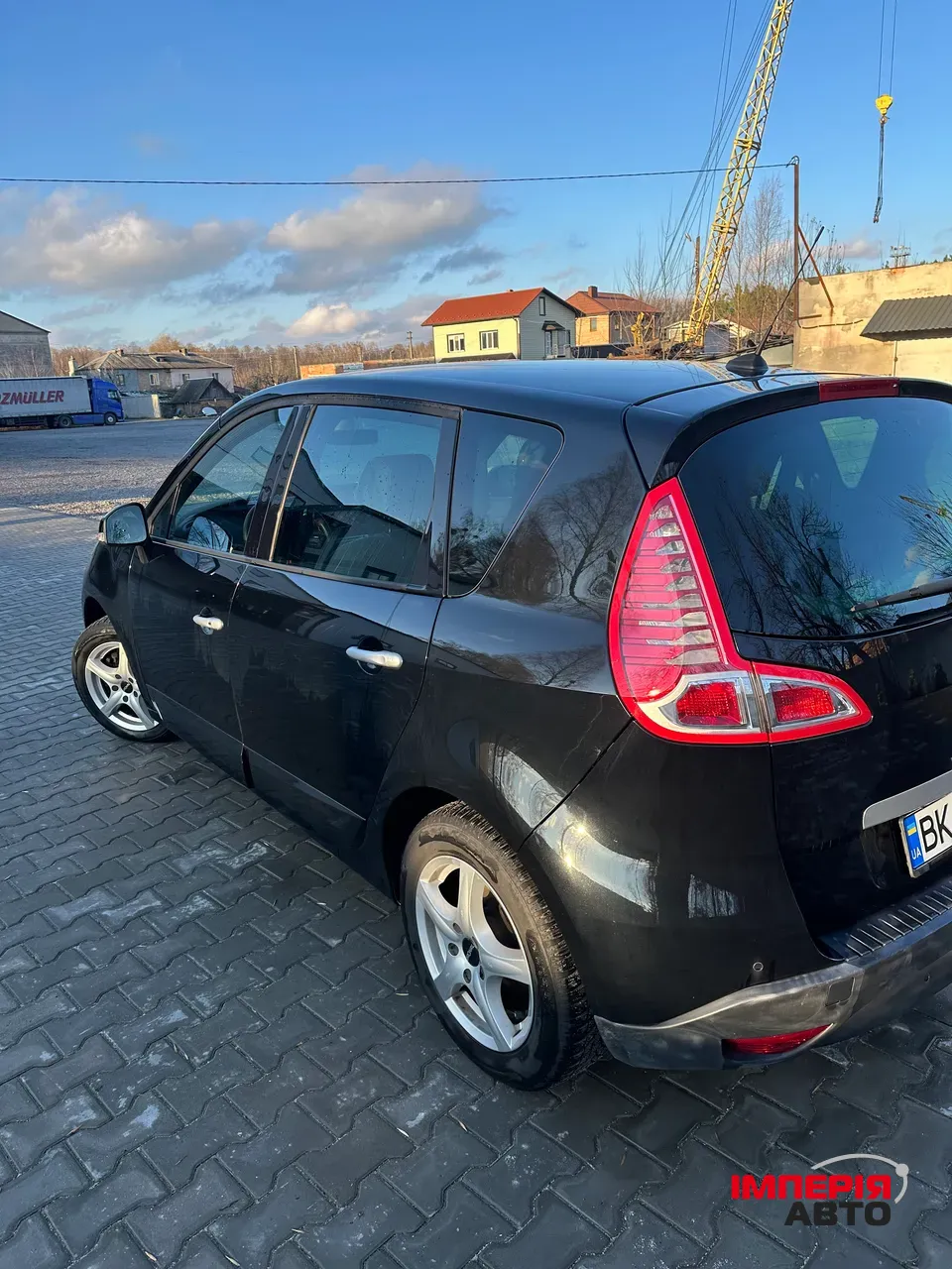 Renault Scenic - фото 4