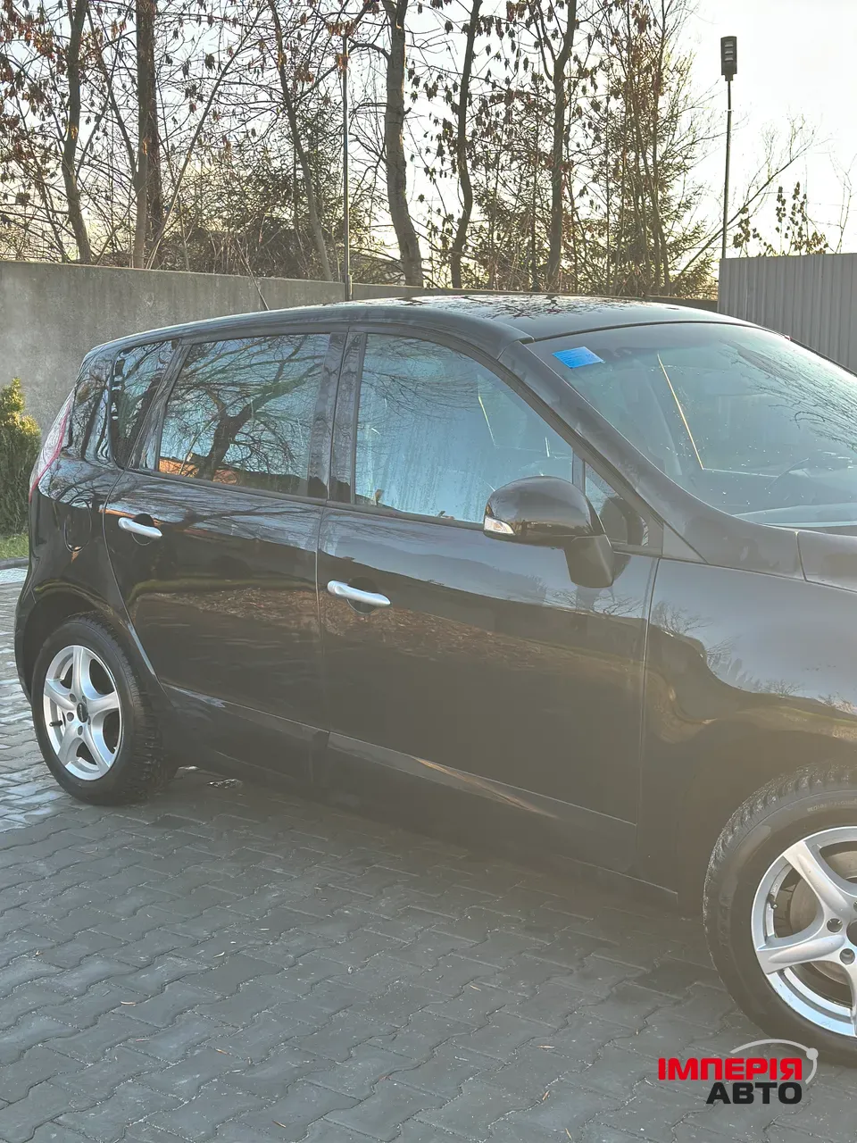 Renault Scenic - фото 9