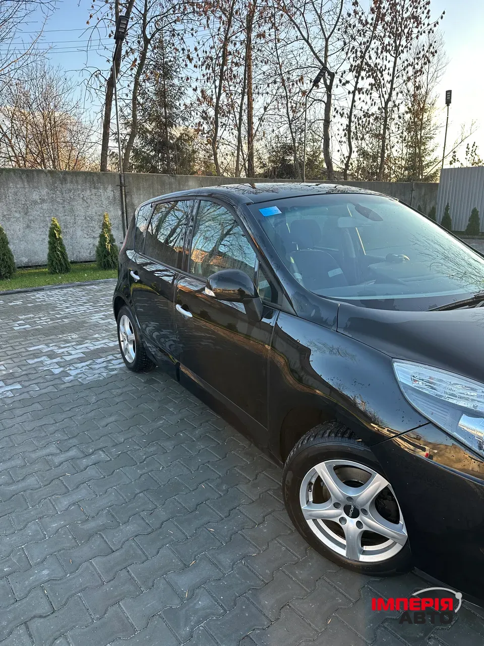 Renault Scenic - фото 10