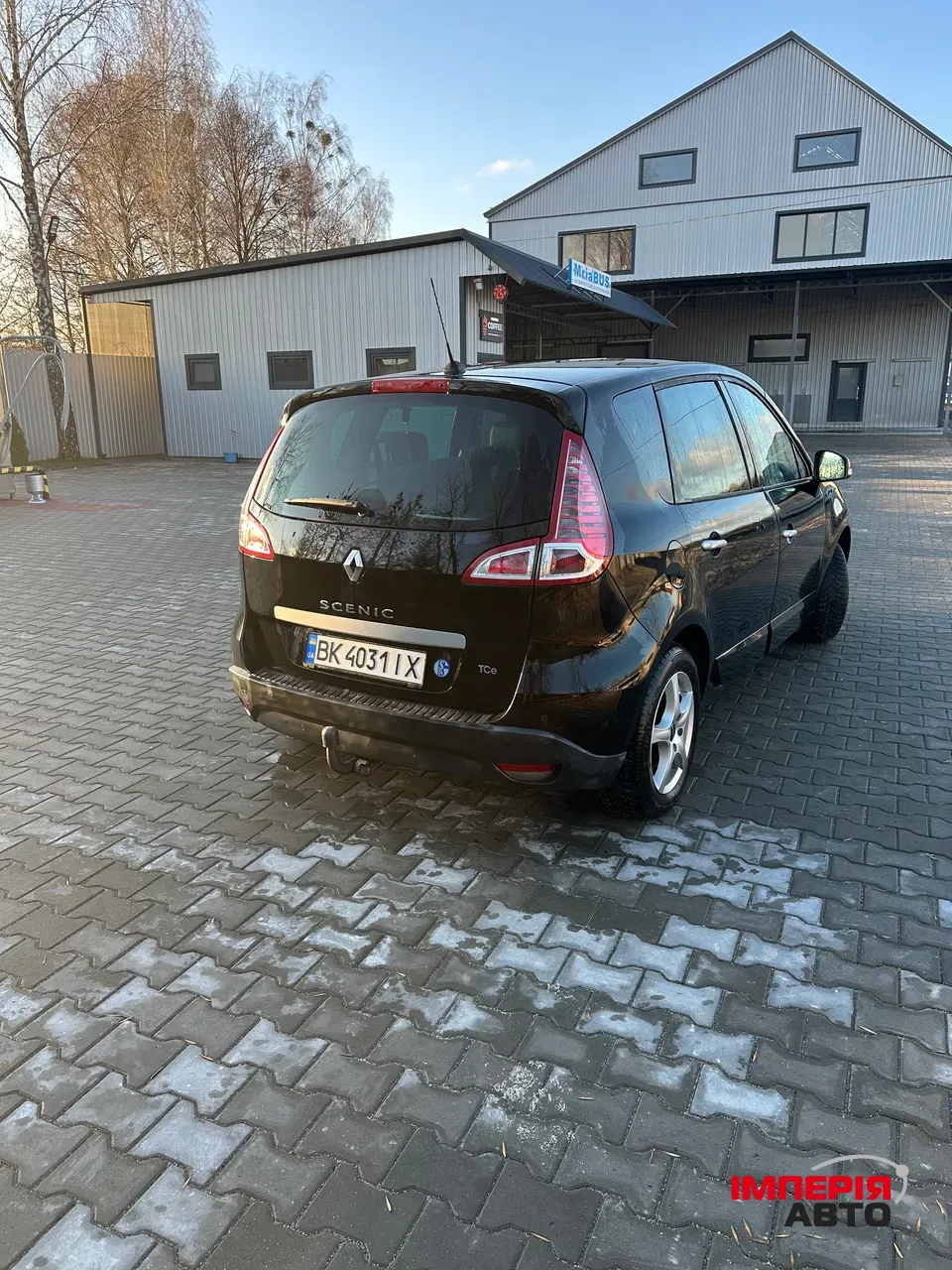 Renault Scenic - фото 7