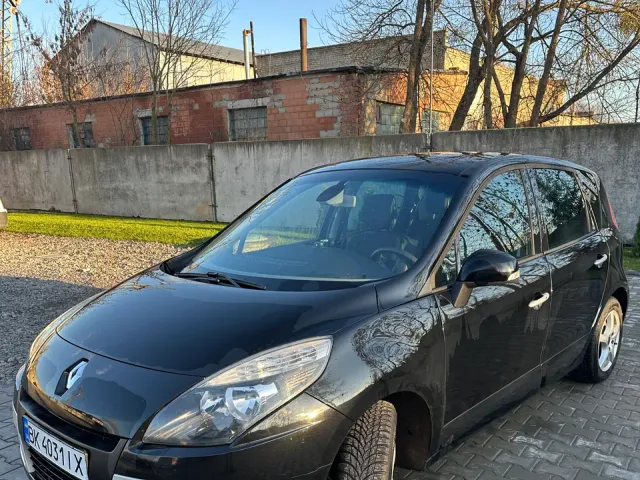 Renault Scenic - фото 3