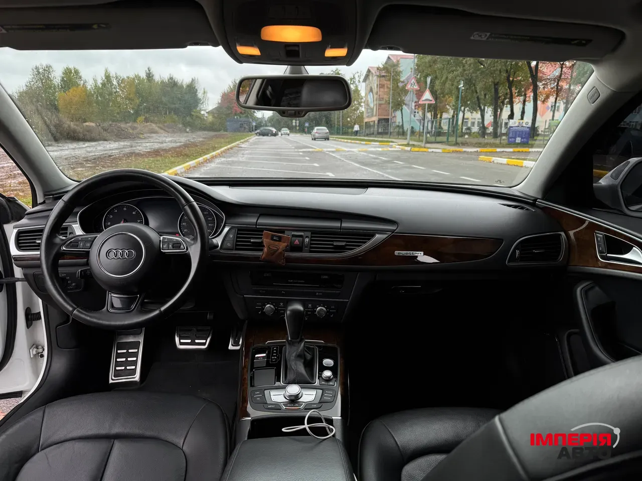 Audi A6 - фото 13