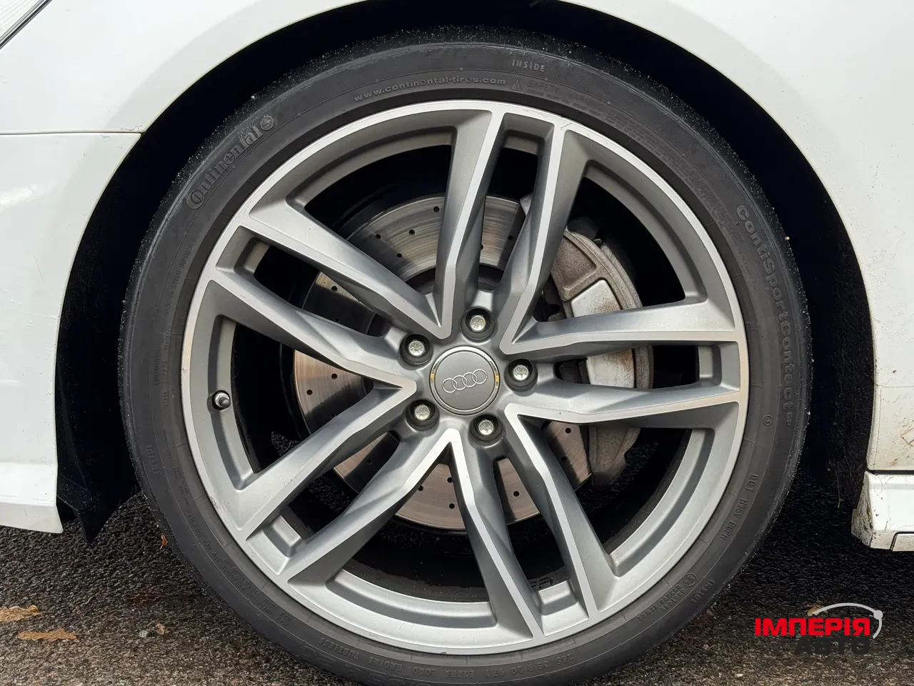 Audi A6 - фото 10