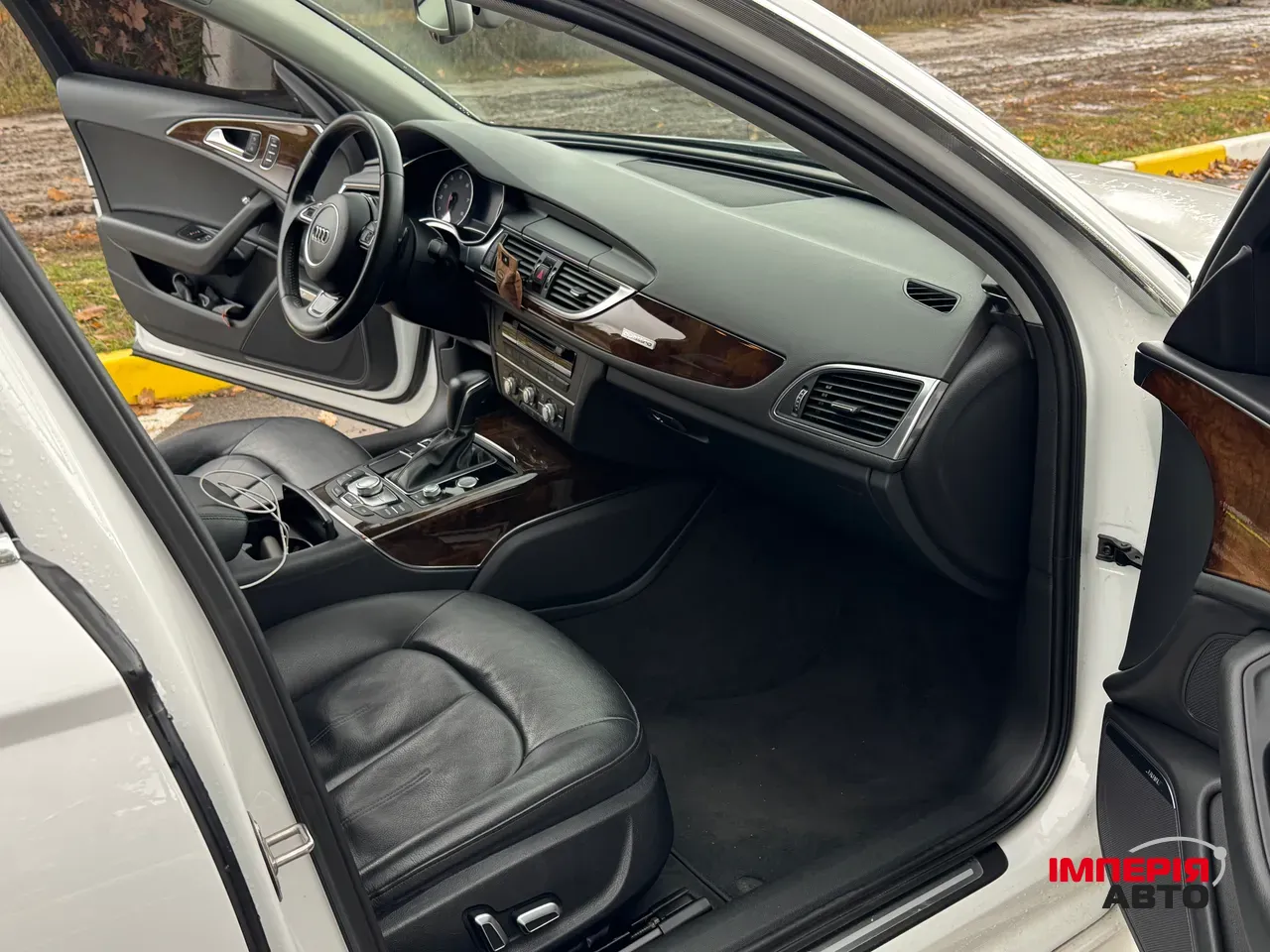 Audi A6 - фото 12