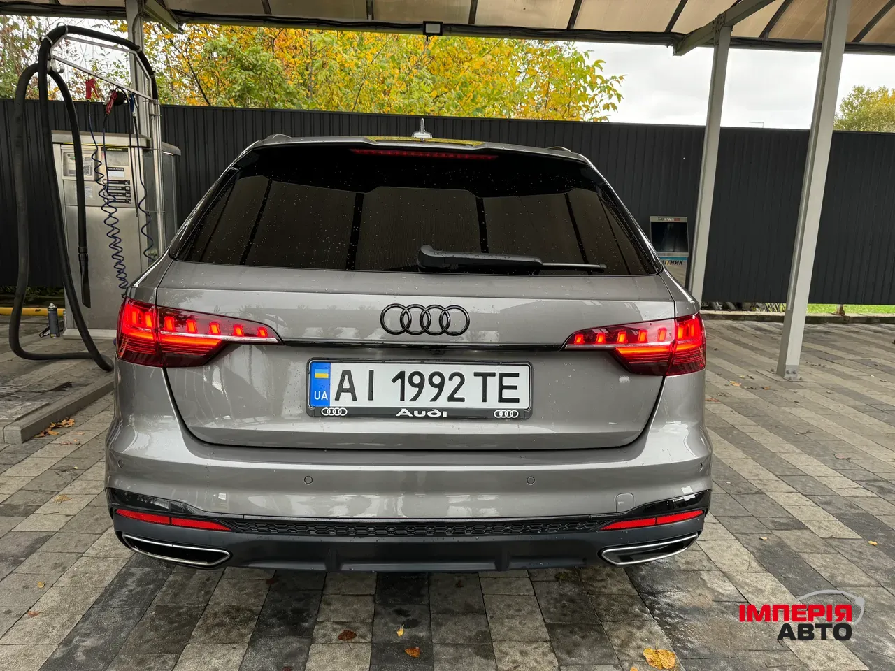 Audi A4 - фото 28