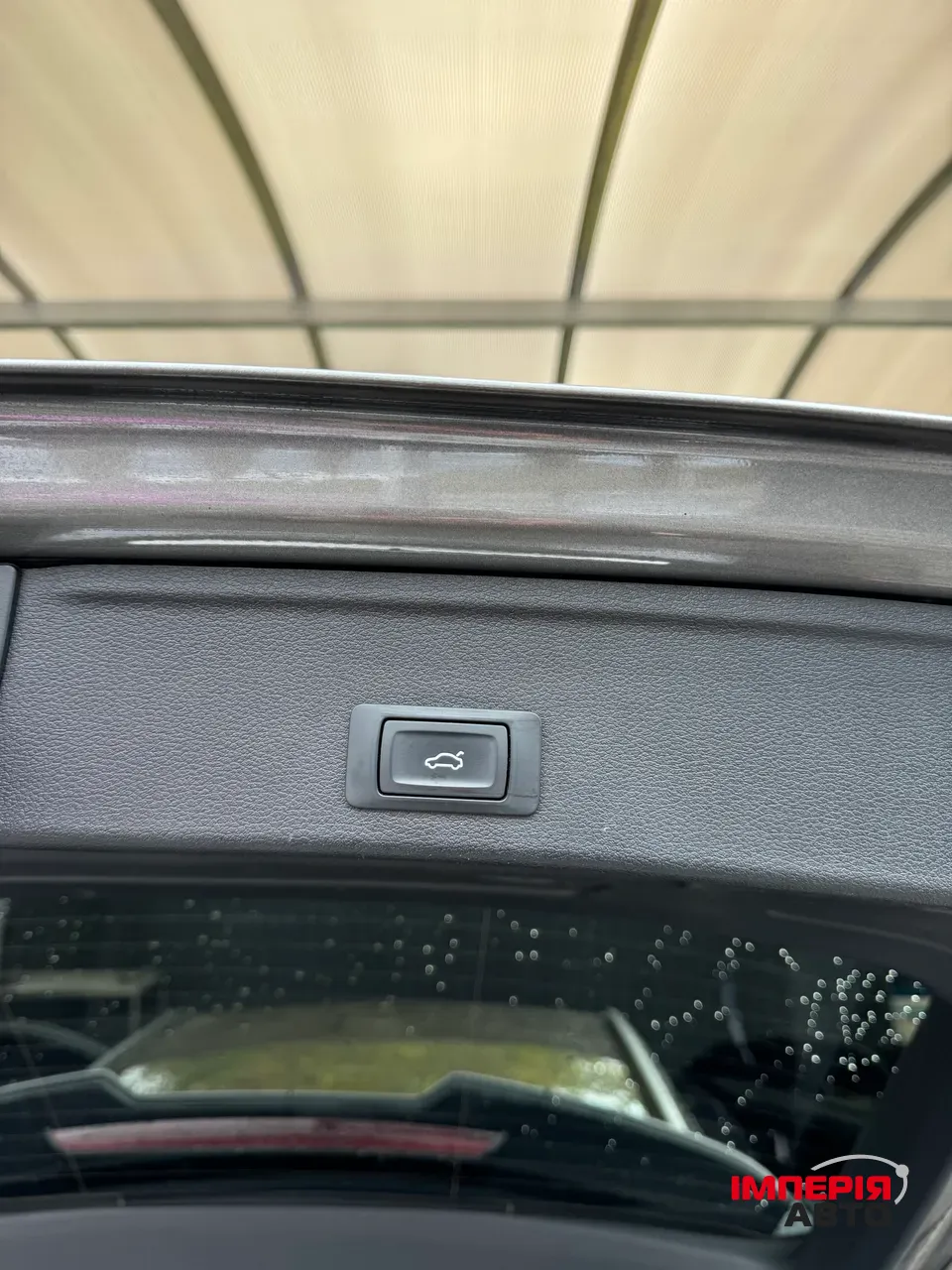 Audi A4 - фото 12