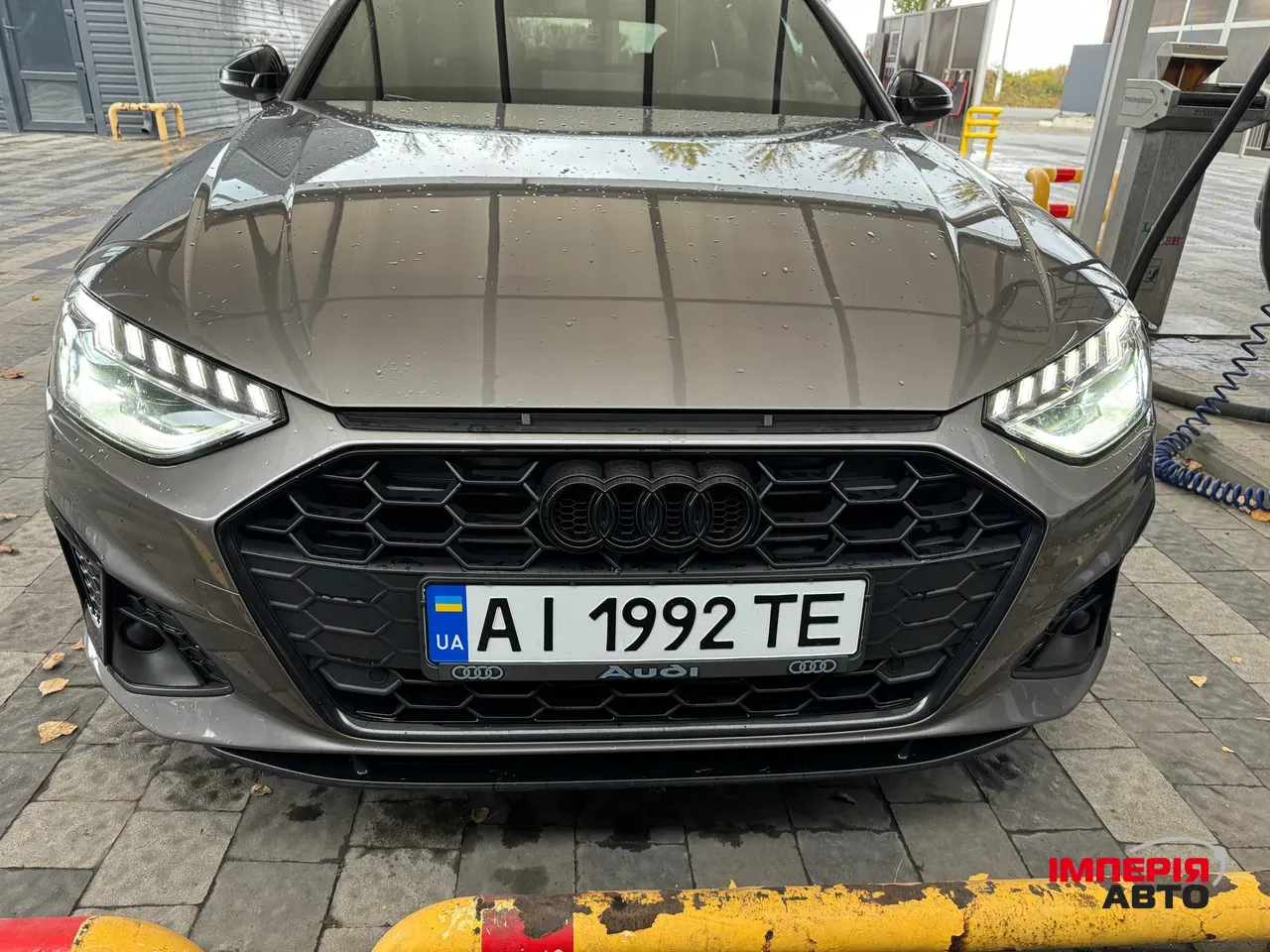 Audi A4 - фото 31