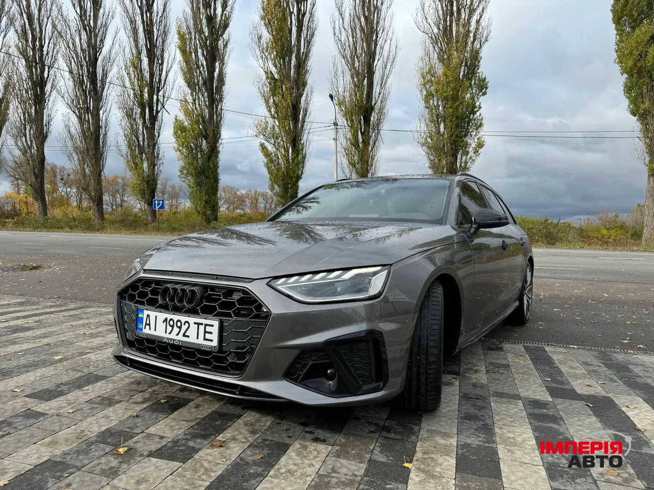 Audi A4 - фото 9