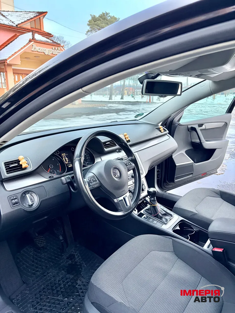 Volkswagen Passat - фото 8