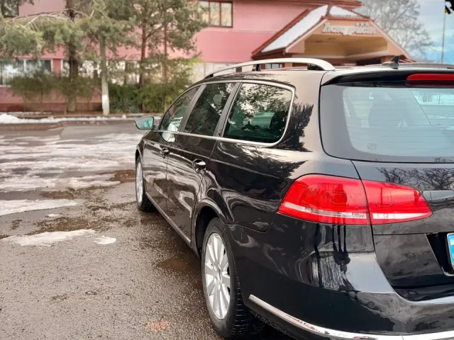 Volkswagen Passat - фото 5