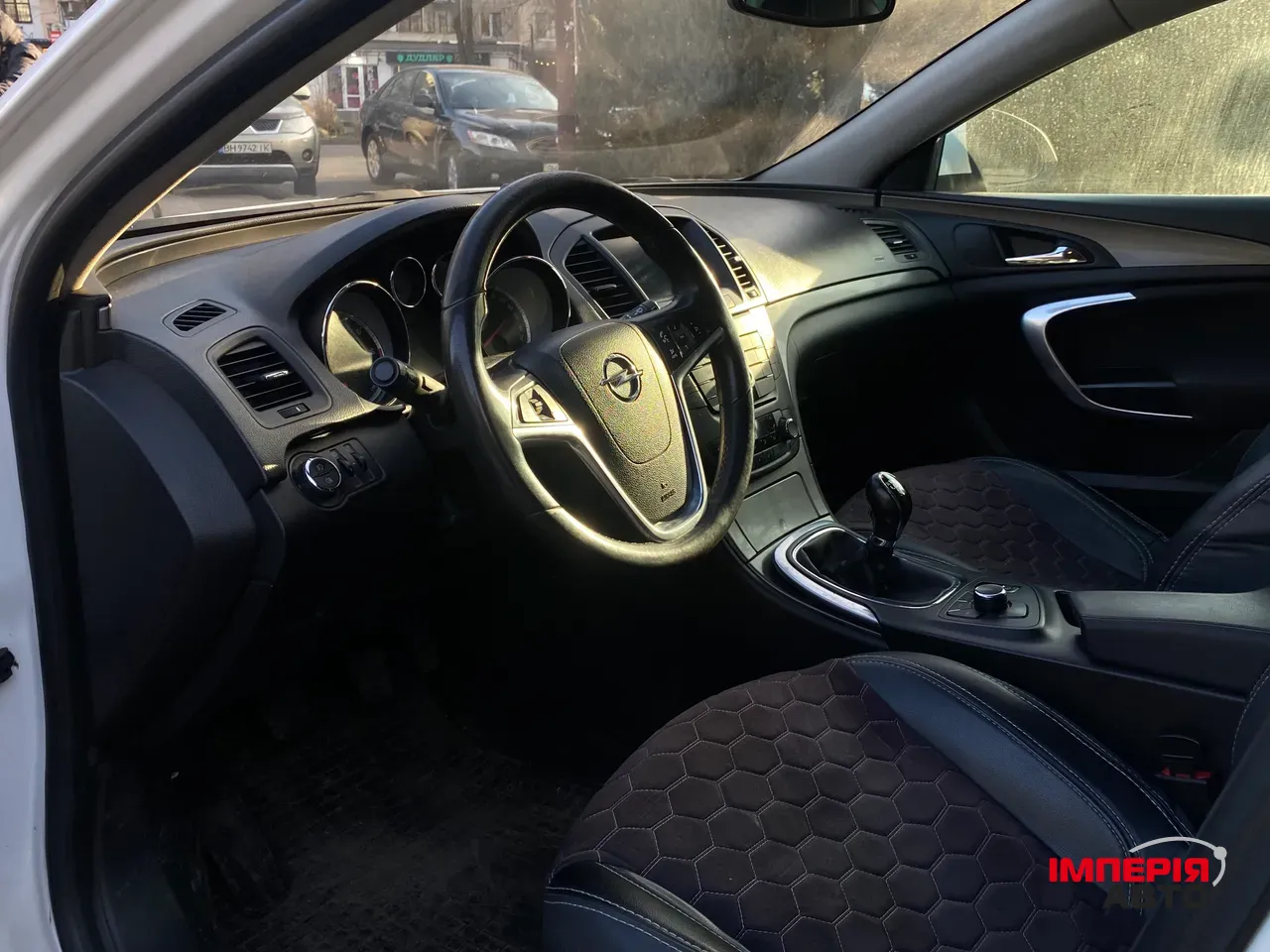 Opel Insignia - фото 4