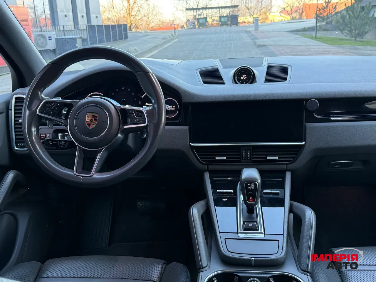 Porsche Cayenne - фото 12