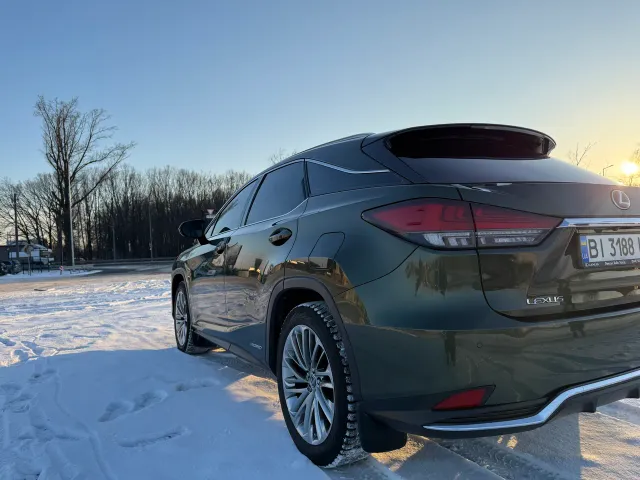Lexus RX - фото 5