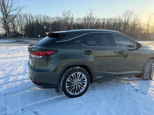 Lexus RX - фото 4