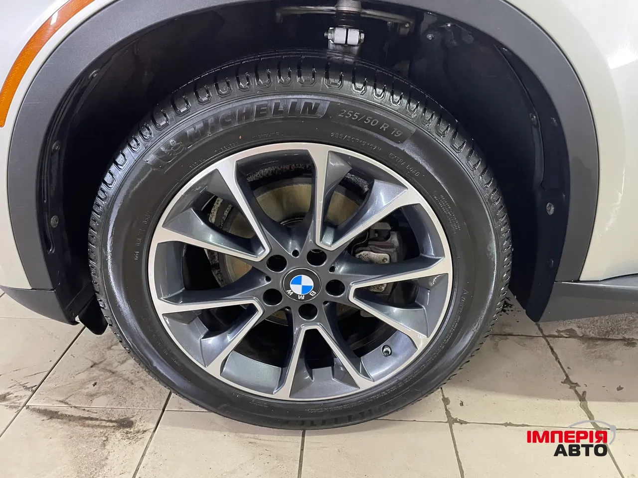 BMW X5 - фото 41