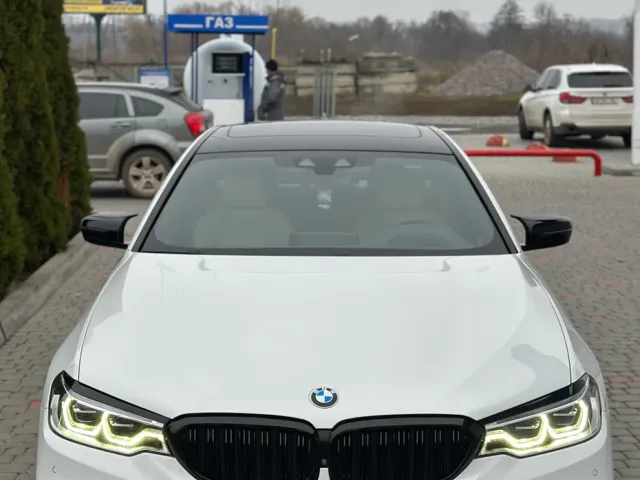 BMW 5 серії - фото 1