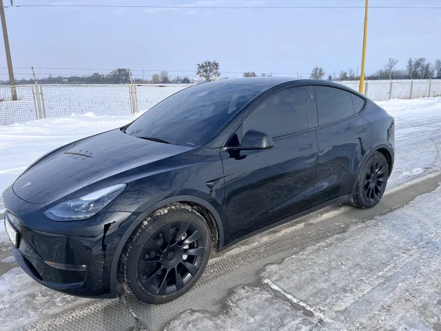 Tesla Model Y - фото 5