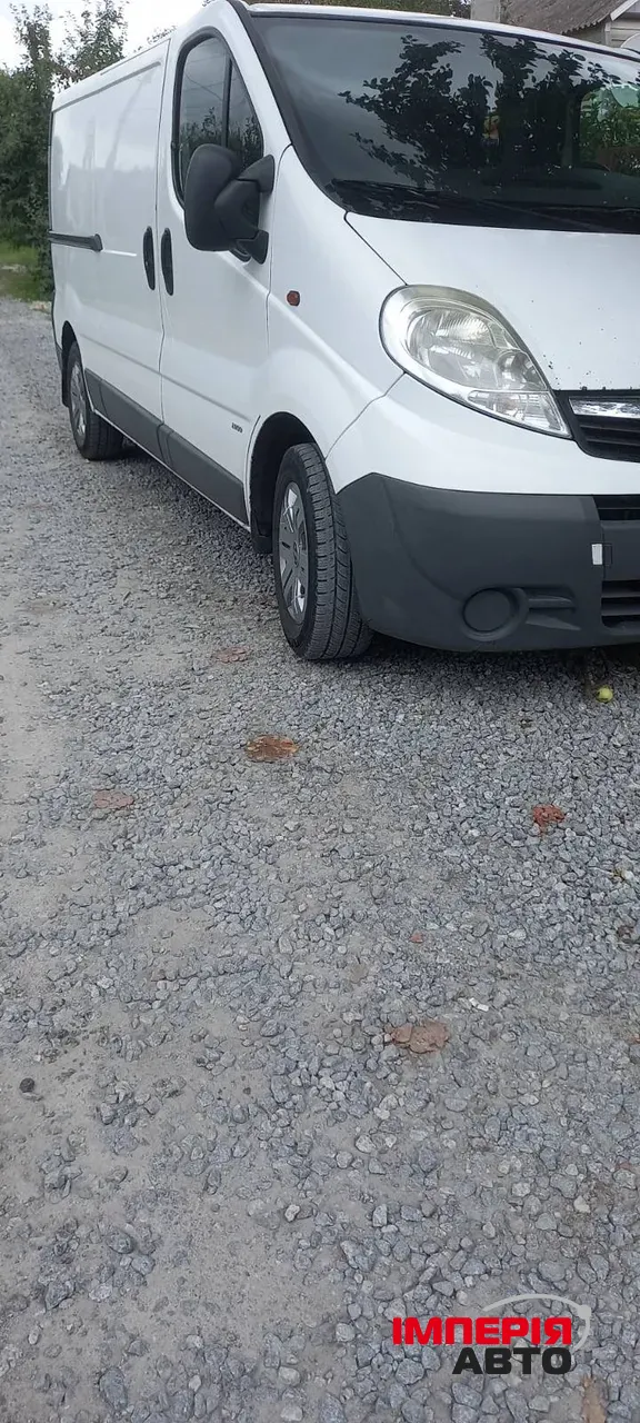 Opel Vivaro - фото 10