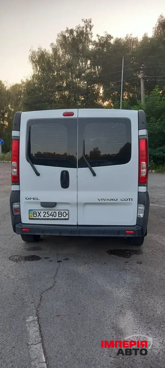 Opel Vivaro - фото 4