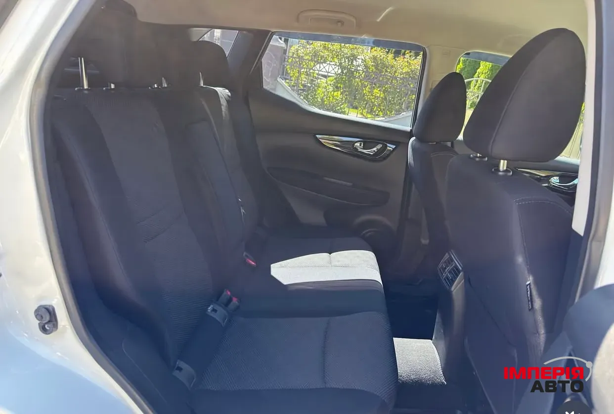 Nissan Qashqai - фото 5
