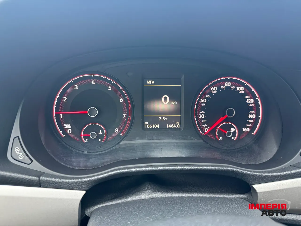 Volkswagen Passat - фото 10