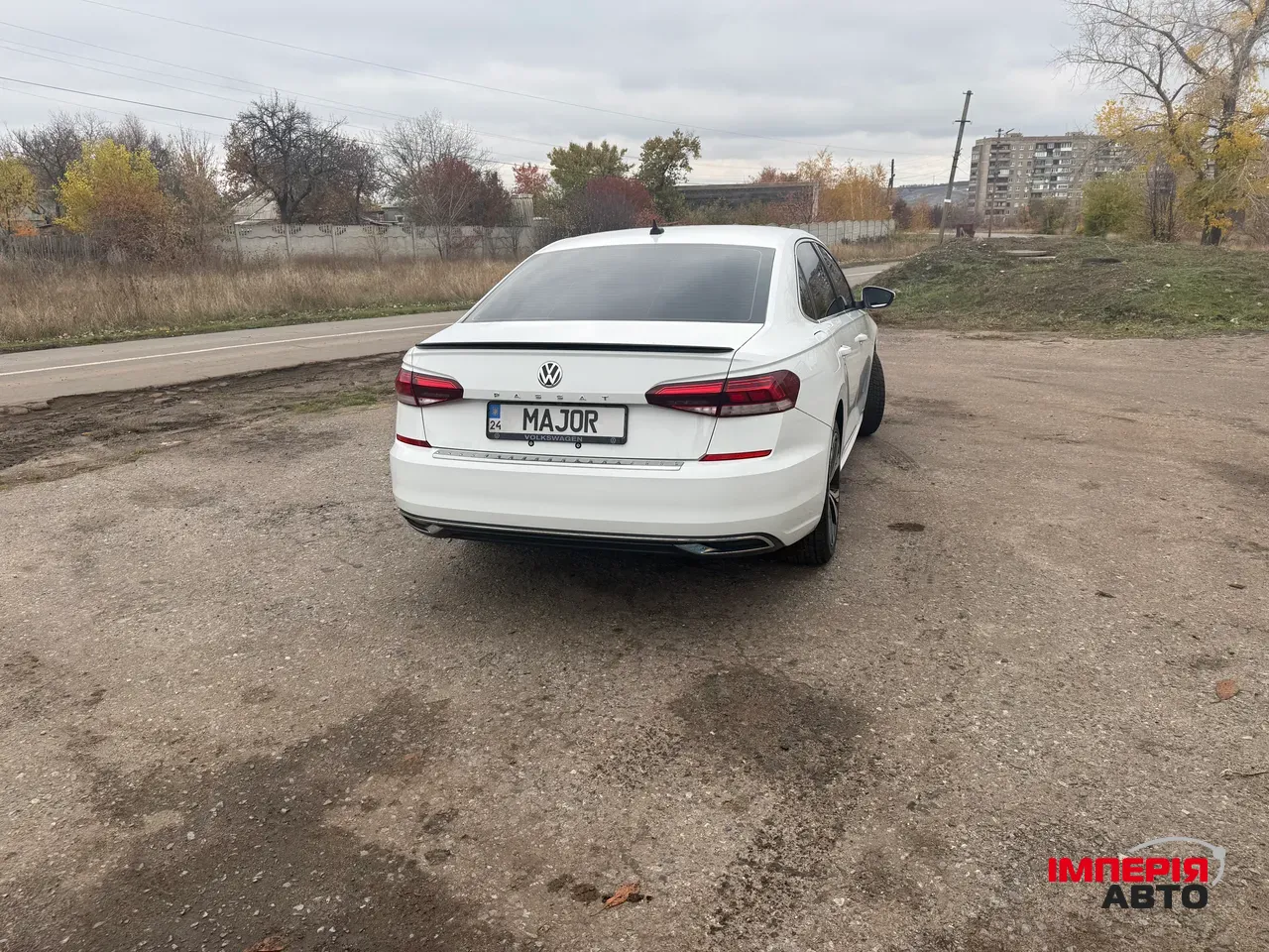 Volkswagen Passat - фото 4