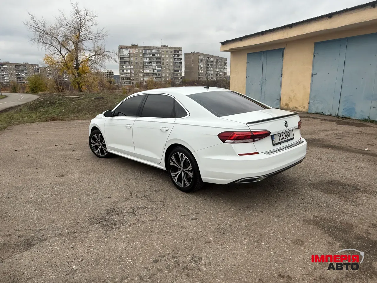 Volkswagen Passat - фото 5