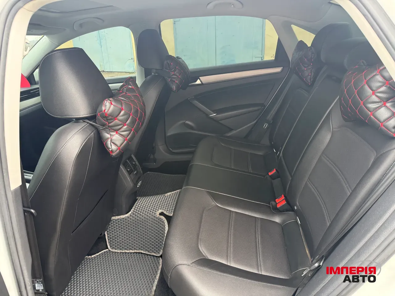 Volkswagen Passat - фото 13