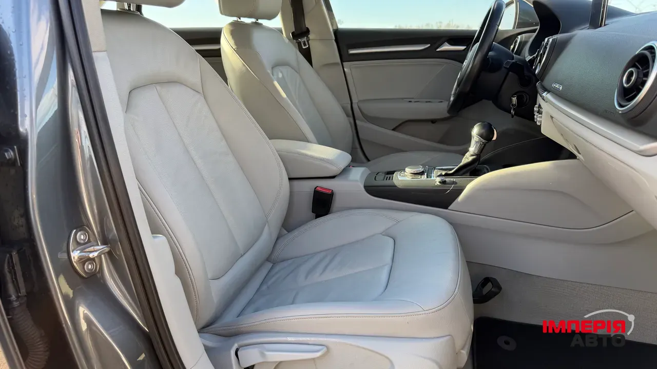 Audi A3 - фото 14
