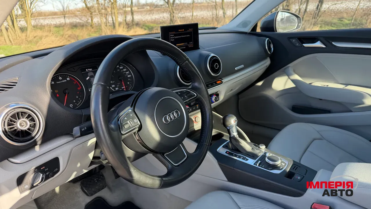 Audi A3 - фото 10